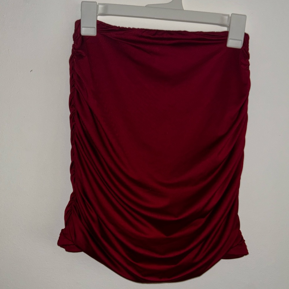 Elegant Red Ruched Skirt